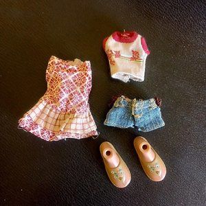 Bratz Sun Kissed Summer Dana Clothes